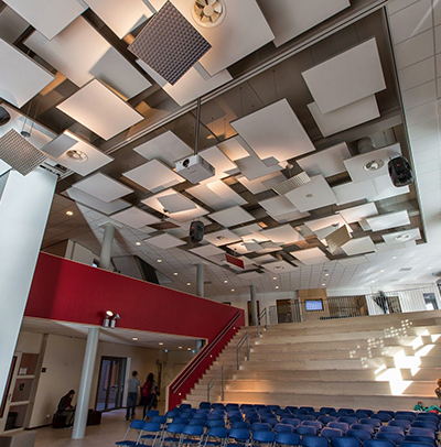 Акустичні рішення для стель і стін з кам'яної вати