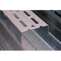 Профіль посилений для дверних отворів UA-100 (1.5мм), 3 м